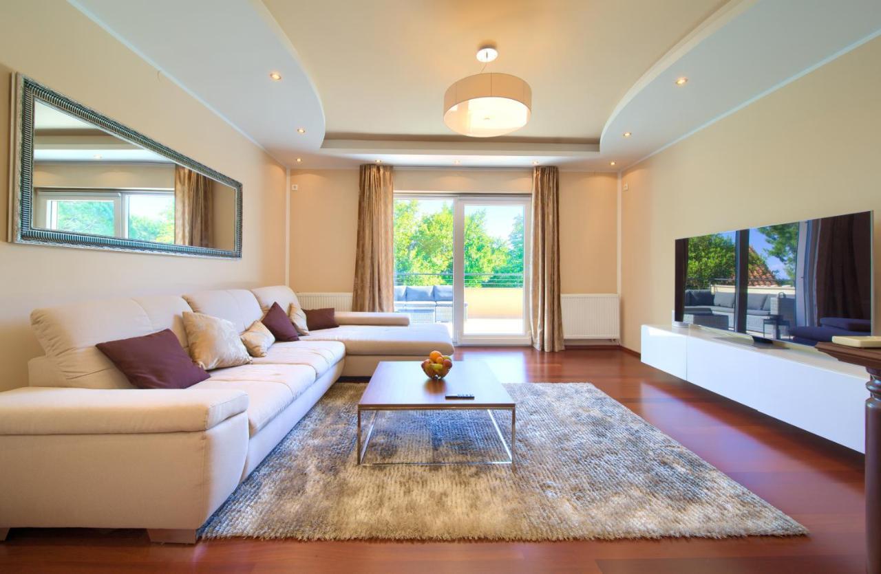 Tramonto Apartment Krk Town Bagian luar foto